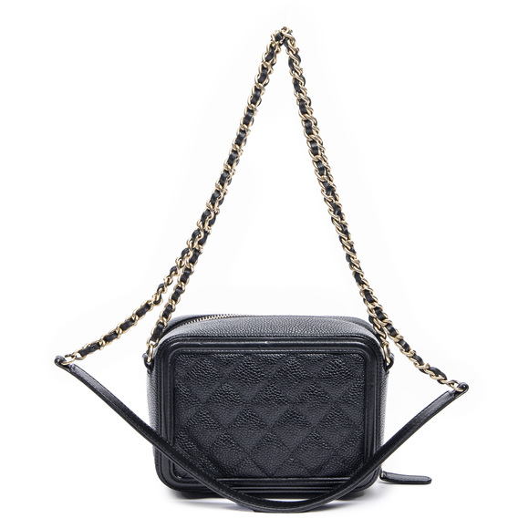 Chanel Mini Filigree Vanity Case   in Black Quilted Caviar Leather - Picture 5 of 7